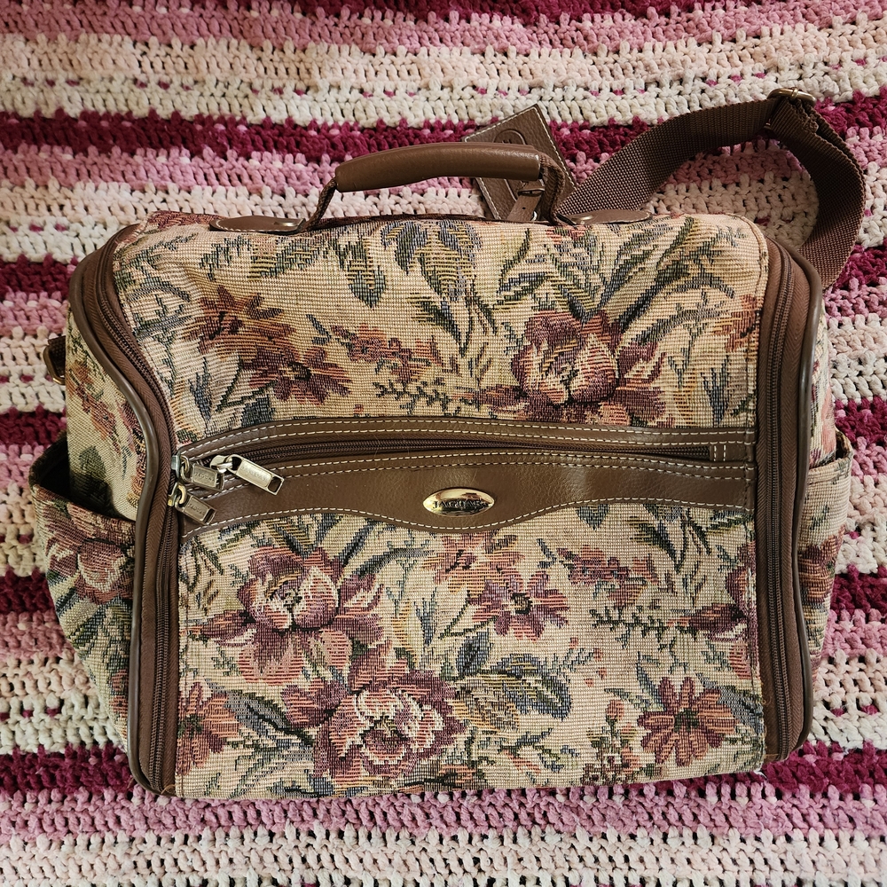Vintage Jaguar Floral Tapestry Travel Bag